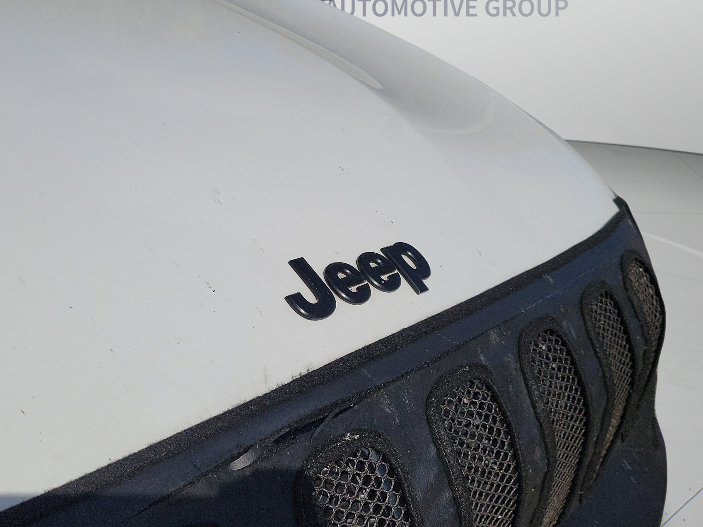 Used 2018 Jeep Cherokee Limited w/ Technology Group FWD image 29