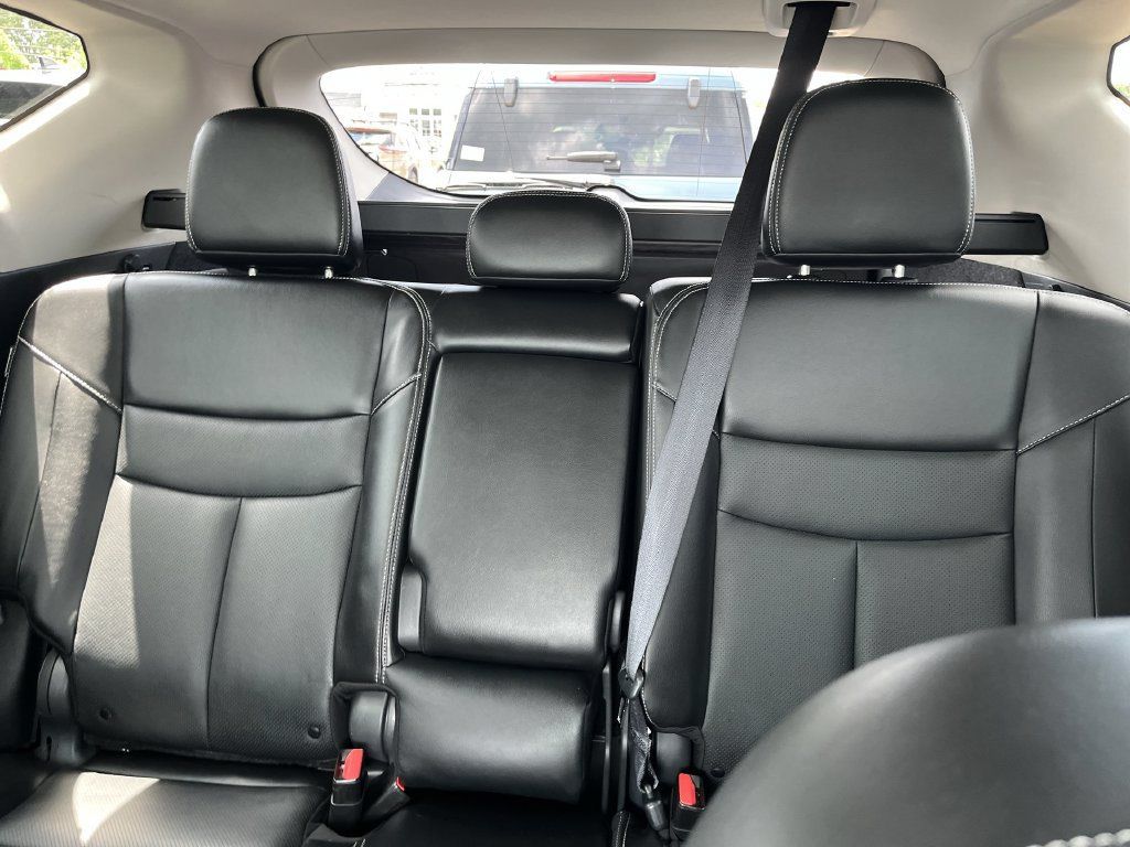 Used 2023 Nissan Murano SL w/ SL Moonroof Package FWD image 25