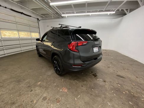 Used 2020 GMC Terrain SLT w/ Preferred Package image 4