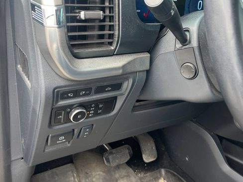 Used 2024 Ford F150 Lariat w/ Equipment Group 502A High AWD/4WD image 15
