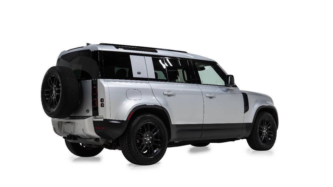 Used 2020 Land Rover Defender 110 S AWD/4WD image 3