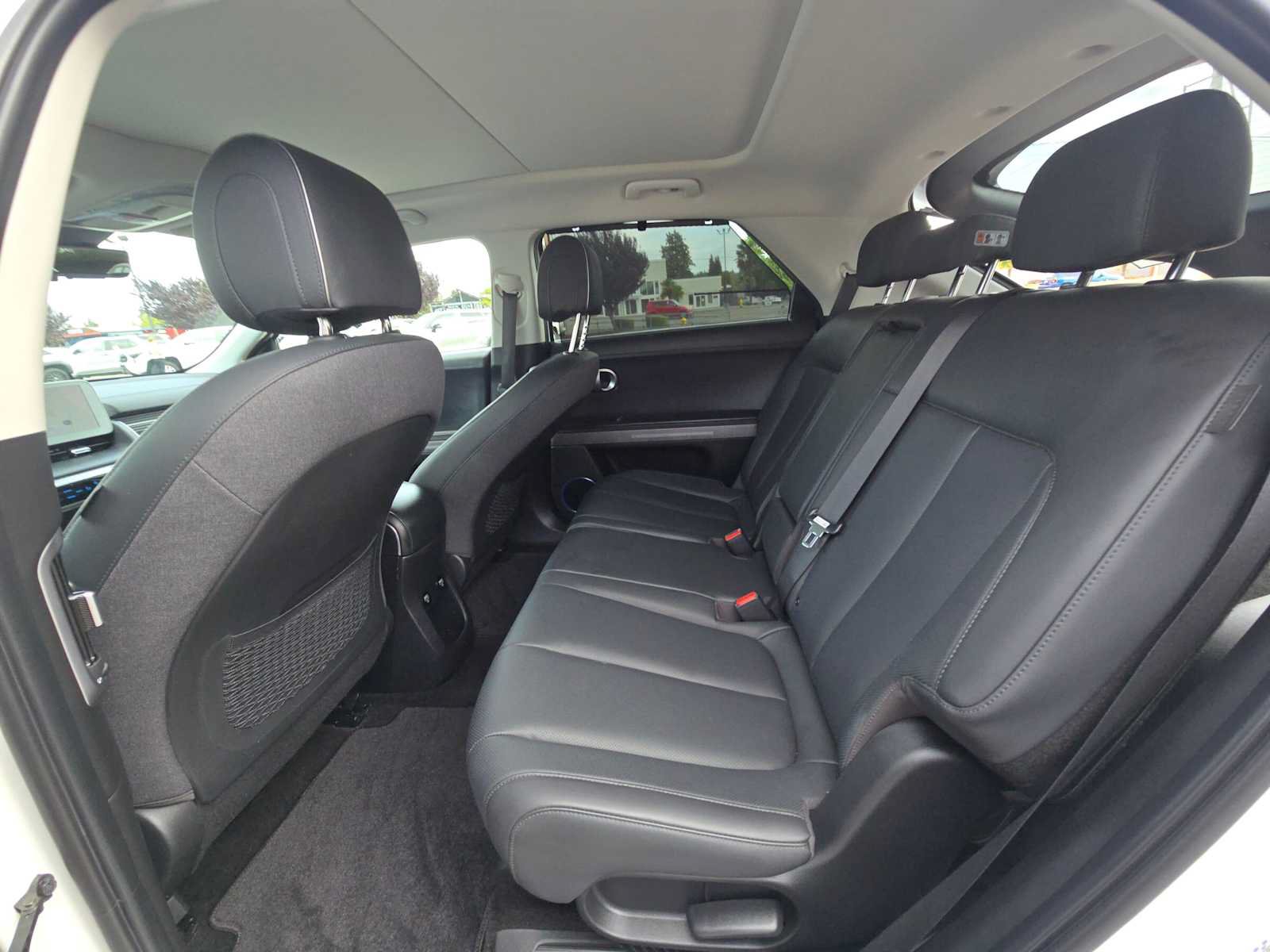 Used 2024 Hyundai Ioniq 5 Limited RWD image 16