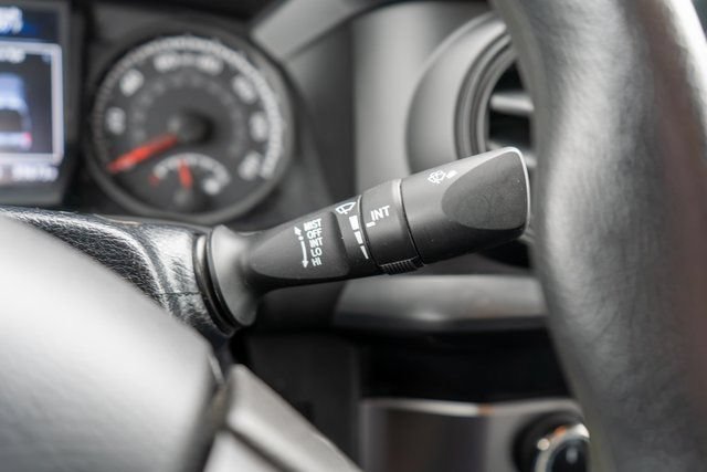 Used 2021 Toyota Tacoma SR AWD/4WD image 22