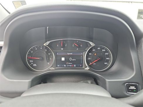 Certified 2023 GMC Acadia SLT w/ Preferred Package image 21