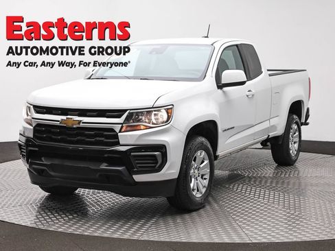 Used 2022 Chevrolet Colorado LT w/ Fleet Safety Package RWD image 1