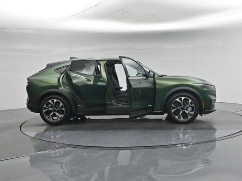 New 2026 Ford Mustang Mach-E Select RWD image 4
