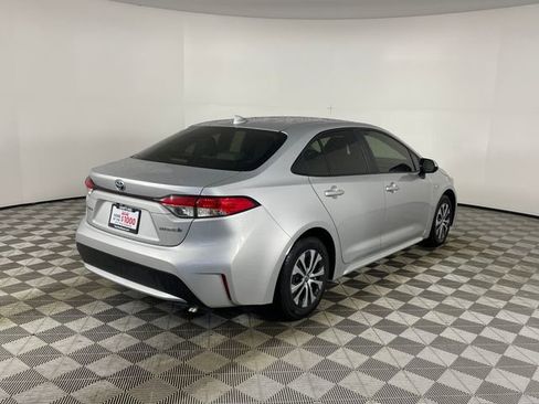 Used 2020 Toyota Corolla LE image 15