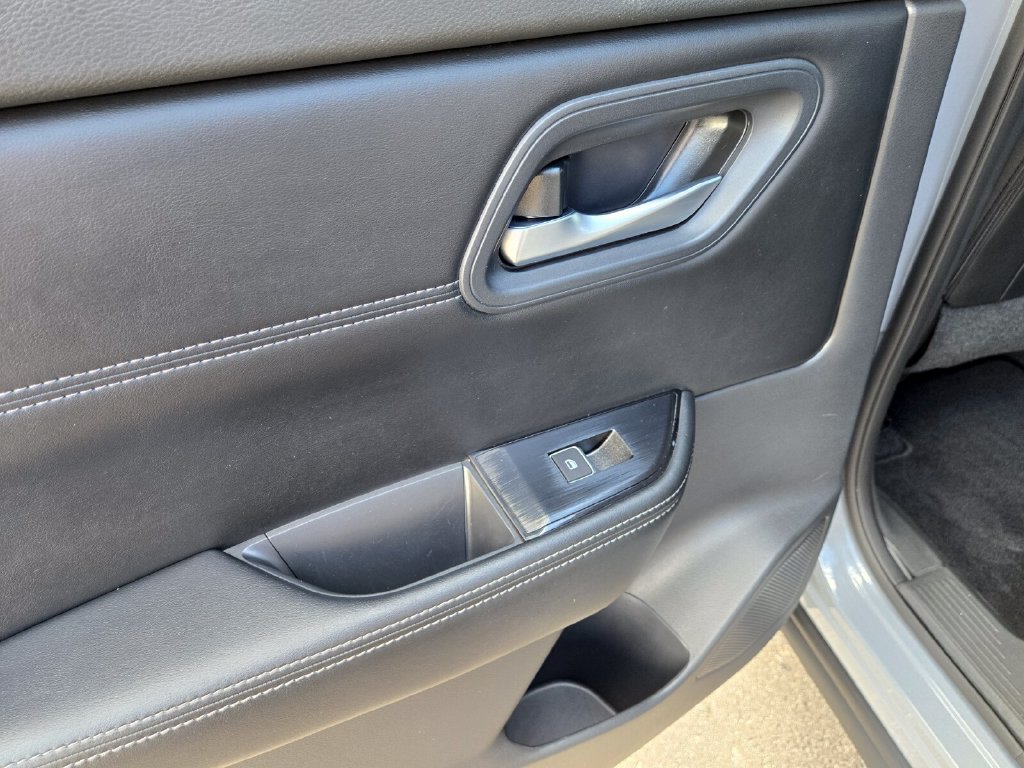 Certified 2024 Nissan Rogue SL w/ SL Premium Package FWD image 18