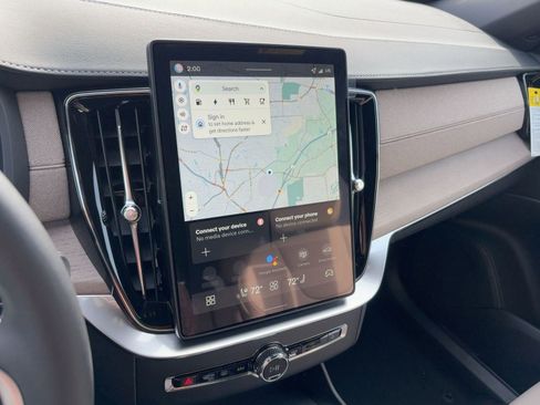 New 2026 Volvo XC90 T8 Plus image 21