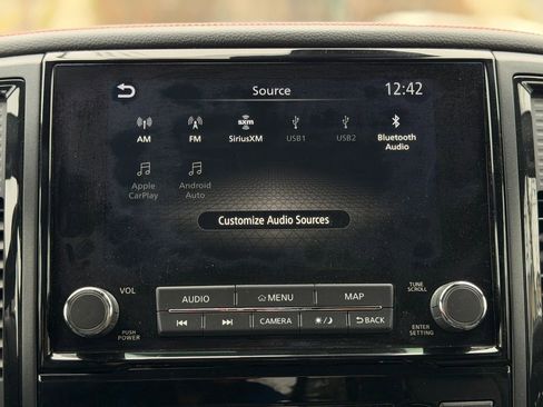 Used 2020 Nissan Titan PRO-4X w/ Pro-4x Convenience Package image 36