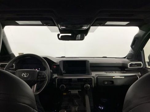 Used 2024 Toyota Tacoma TRD Off-Road image 24