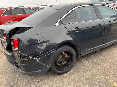 Used 2014 Ford Taurus SEL image 17