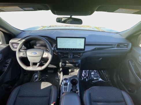 New 2026 Ford Escape ST-Line AWD/4WD image 15