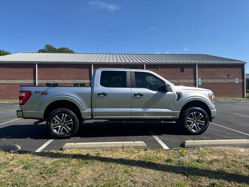 Used 2021 Ford F150 XL w/ STX Appearance Package AWD/4WD image 4