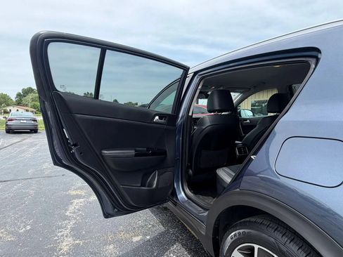 Used 2020 Kia Sportage EX AWD/4WD image 19