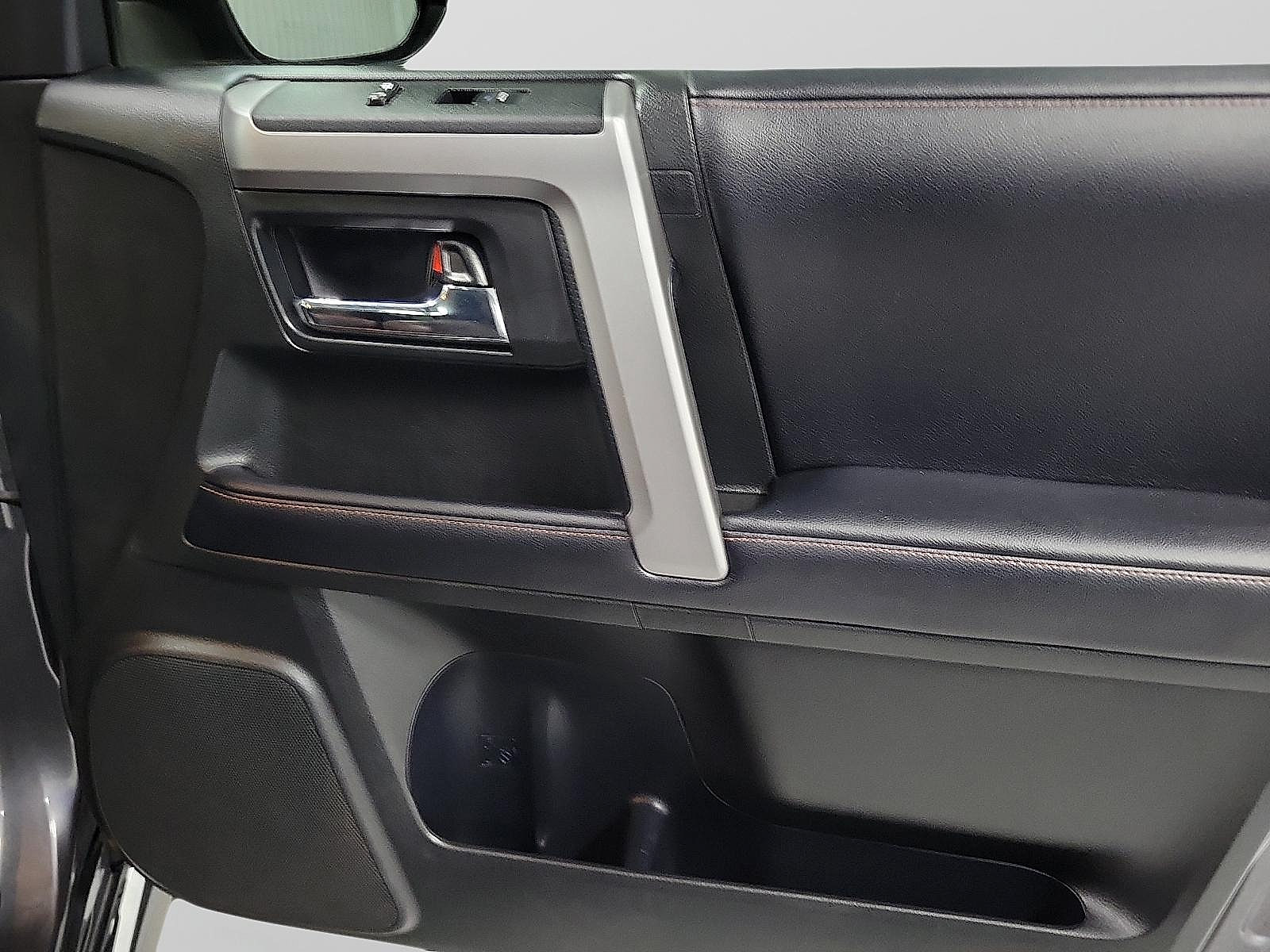 Certified 2019 Toyota 4Runner Limited AWD/4WD image 15