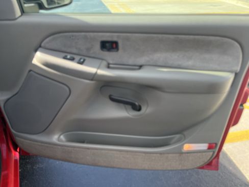 Used 2000 Chevrolet Silverado 1500 LS RWD image 26