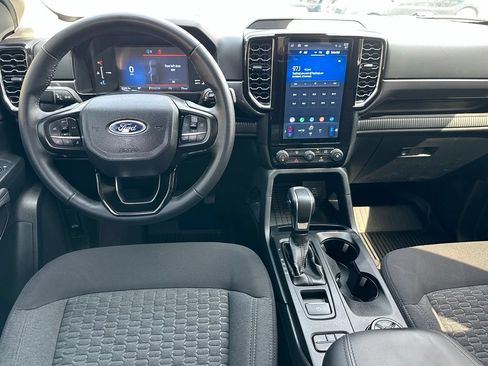 Used 2025 Ford Ranger XLT w/ FX4 Off-Road Package AWD/4WD image 4