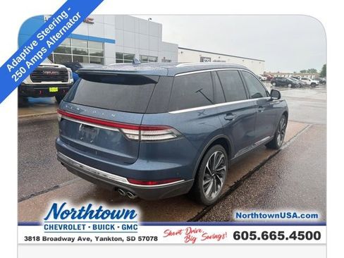 Used 2020 Lincoln Aviator Reserve w/ Equipment Group 202A AWD/4WD image 8