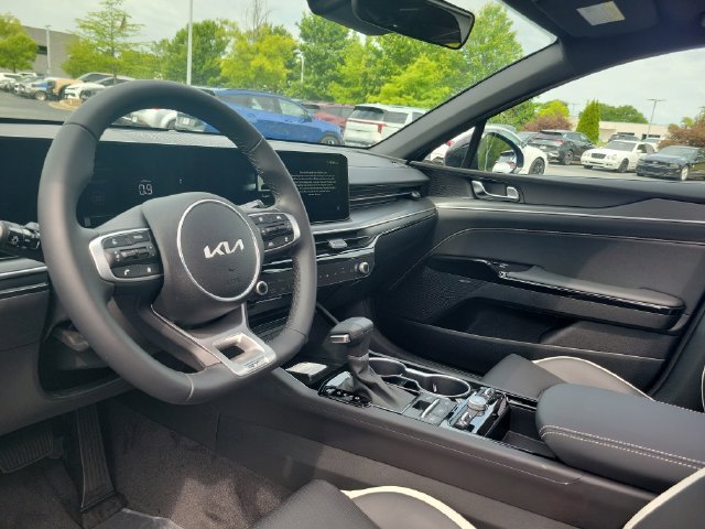 New 2026 Kia K5 GT-Line w/ GT-Line Premium Package FWD image 11