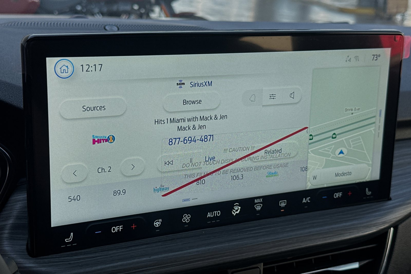 New 2024 Ford Escape SE w/ PHEV Premium Package FWD image 15