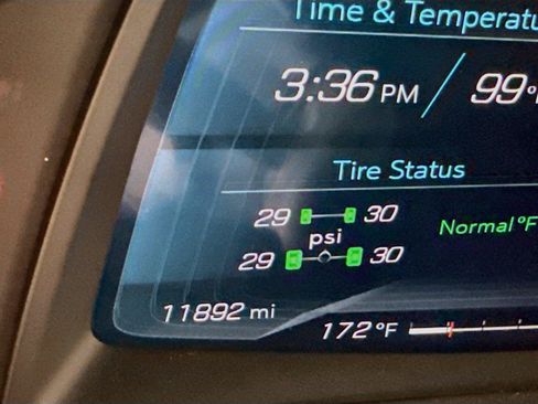 Used 2025 Chevrolet Corvette Z06 RWD image 15
