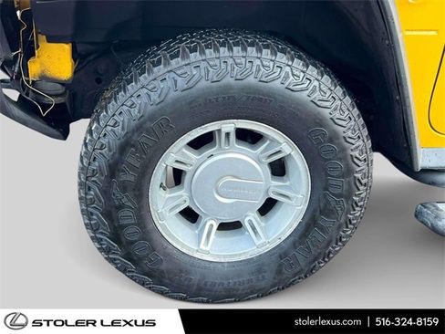 Used 2003 HUMMER H2 image 7