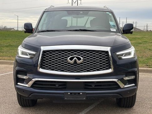Used 2024 INFINITI QX80 Luxe image 3