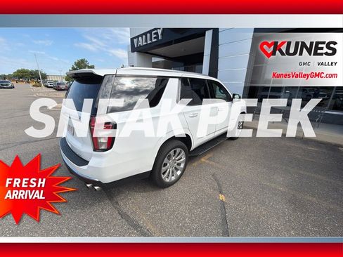 Used 2021 Chevrolet Tahoe Premier w/ Premium Package AWD/4WD image 5