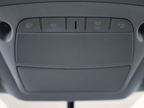 Used 2016 Nissan Maxima SR image 38