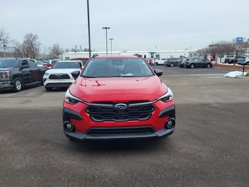 Used 2024 Subaru Crosstrek 2.0i Premium image 8