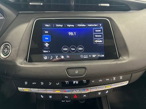 Used 2023 Cadillac XT4 Sport image 17