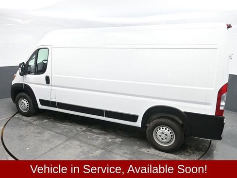 Used 2025 RAM ProMaster 2500 w/ Convenience Group image 27