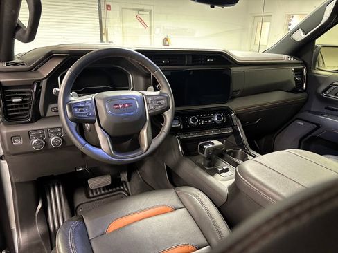 Used 2023 GMC Sierra 1500 AT4 w/ Technology Package image 28