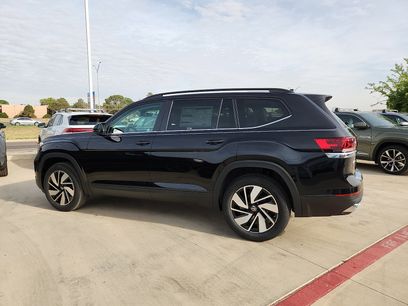 New 2026 Volkswagen Atlas SE