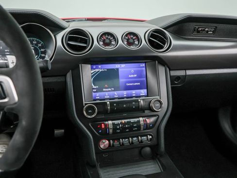 Used 2021 Ford Mustang Shelby GT500 w/ Technology Package RWD image 9