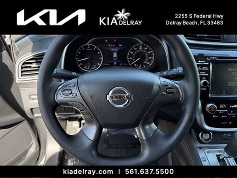 Used 2019 Nissan Murano S FWD image 27