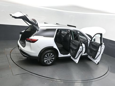 Certified 2026 INFINITI QX60 Pure w/ Cargo Package FWD image 50