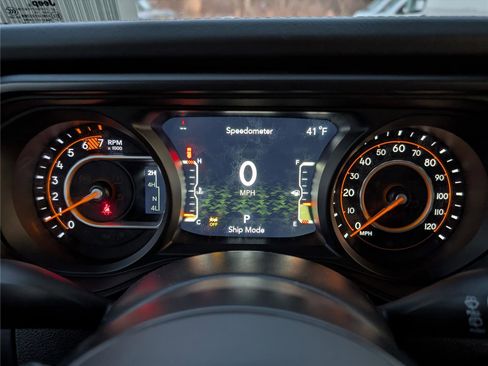 New 2026 Jeep Wrangler Unlimited Rubicon AWD/4WD image 24