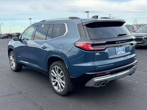 Used 2024 GMC Acadia Denali w/ Super Cruise Package image 3