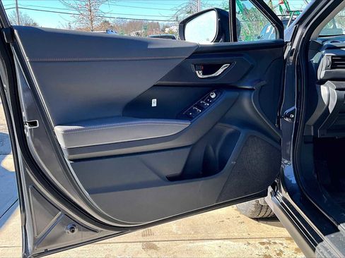 New 2026 Subaru Crosstrek 2.5i Limited image 10