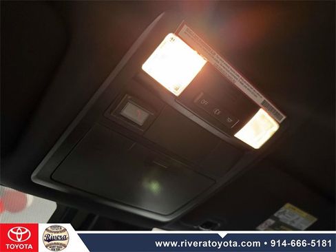 Used 2021 Toyota Tacoma TRD Sport w/ Technology Package image 23