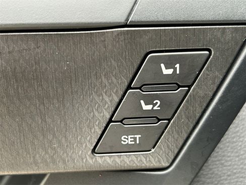 Used 2025 Toyota Sequoia TRD Pro image 31