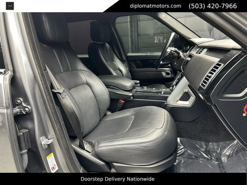 Used 2019 Land Rover Range Rover Supercharged AWD/4WD image 20