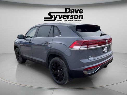 New 2026 Volkswagen Atlas Cross Sport SE AWD/4WD image 3