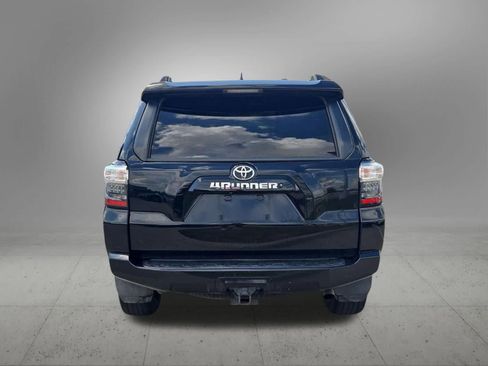 Used 2021 Toyota 4Runner SR5 RWD image 5
