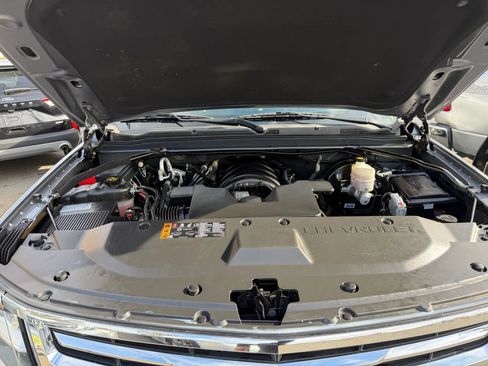 Used 2018 Chevrolet Tahoe LS image 23