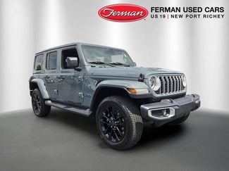 Certified 2025 Jeep Wrangler Unlimited Sahara AWD/4WD video 1