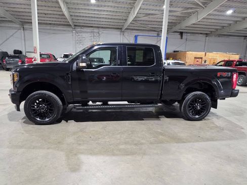 Used 2019 Ford F250 Lariat AWD/4WD image 5