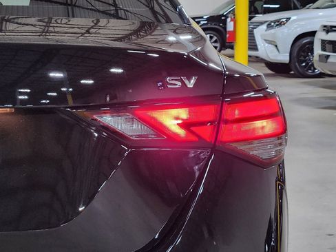 Used 2023 Nissan Sentra SV FWD image 16